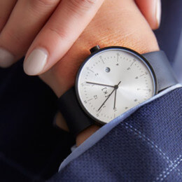 Stay on time and looking fine with a timepiece from iKi