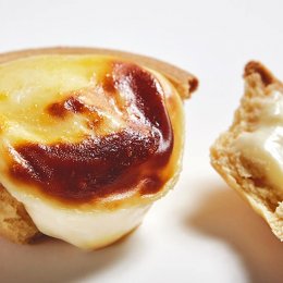 Cheese to please – Hokkaido Baked Cheese Tarts arrive at the Myer Centre