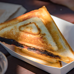 Toasties with the mosties – The Traveller Toast and Tap hits Brisbane streets