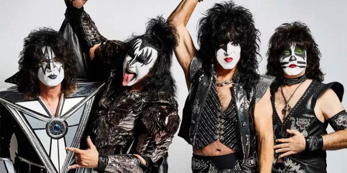 KISS  – End of the Road World Tour
