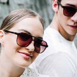 Truth&All handcrafts eco-friendly, sustainable and recyclable eyewear