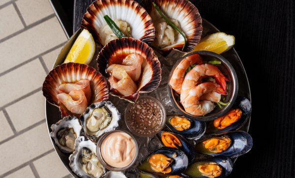 Celebrate Dad with a mouth-watering spread from one of Portside Wharf's top-tier nosh spots
