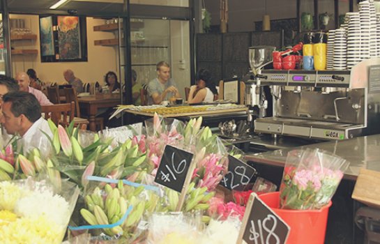 63 Racecourse Rd Cafe & Flowers