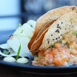 Marinated salmon cracker, miso and green chilli