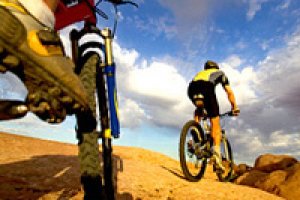 Girls and guys beginner mountain bike skills