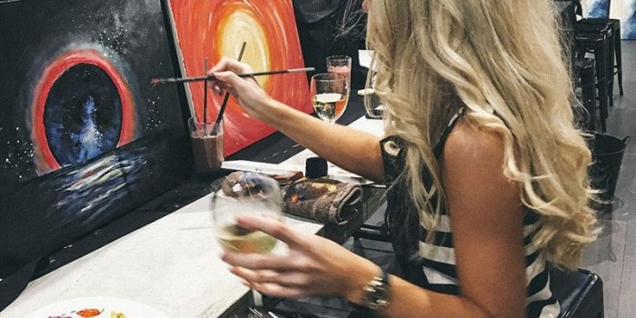 Ironlak Sip & Paint Night