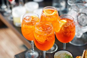 Summer Spritz Australia Day Eve Party