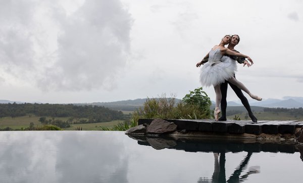 Demi-pliés meet degustation – Spicers Retreats pairs with Queensland Ballet for an Australian-first