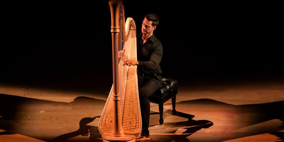 Sexy strings – world-renowned harpist Xavier de Maistre comes to QPAC