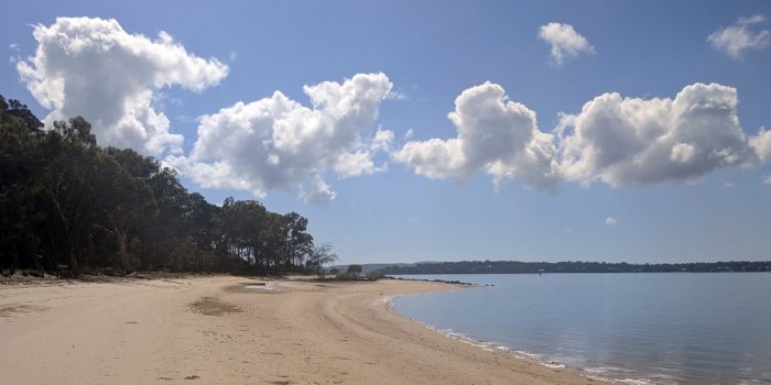 Coochiemudlo Island Christmas Beach Markets