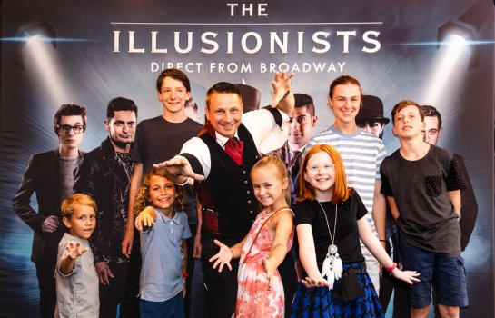 The Illusionists pre-show party