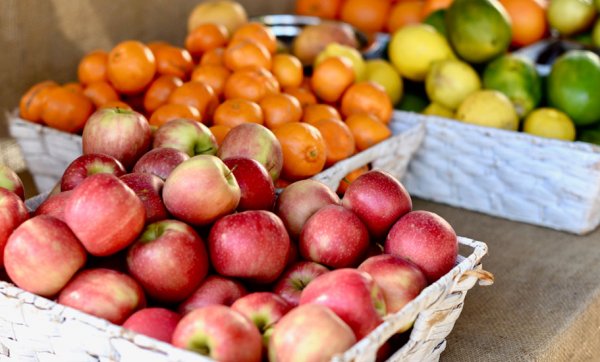 Forget empty supermarket shelves – the best fruit, veg and meat boxes to get delivered