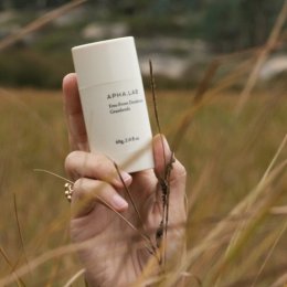 Go nude with APHA.LAB's free-from deodorant