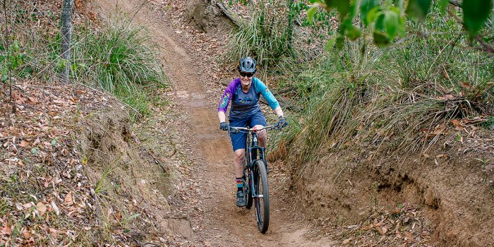 Learn to ride a mountain bike (women only)