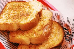 A Toast to Our Mates – Cheese Toast for a Cause