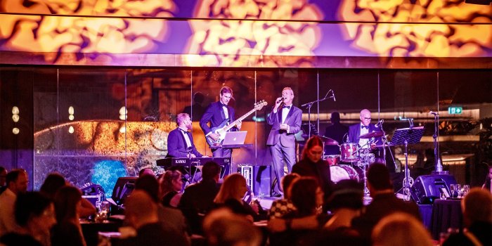 Cloudland Big Band Cabaret Dinner and Show