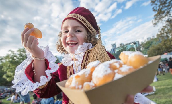 Paniyiri Greek Festival is returning to Brisbane with a honeypuff drive-through and a crackin' program of events