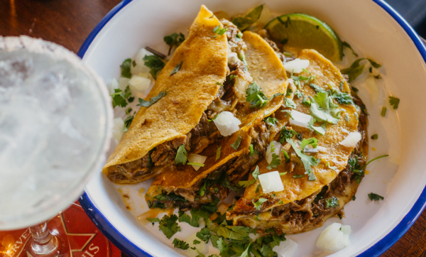 Enzo y Ollie brings birria, burritos and frozen margaritas to Caxton Street