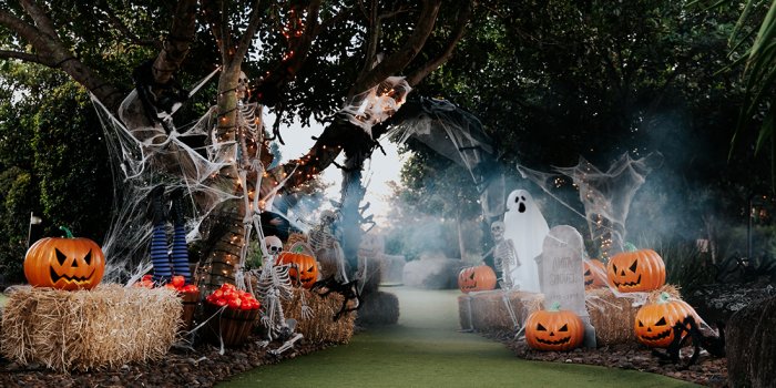 Spooky Putt Putt