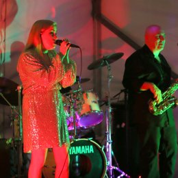 Live tunes and flavoursome fare – celebrate New Year's Eve in style at Portside Wharf