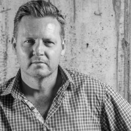 Creative extraordinaires Kári Gíslason and Richard Fidler team up for an afternoon of conversation and storytelling at Brisbane Powerhouse