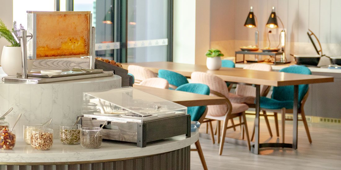 Buffet breakfast and sunset sips – elevate your staycay in Dorsett Gold Coast's stunning Executive Lounge