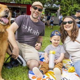 Treat mum to a magical morning of live music and picnic plates at Victoria Park