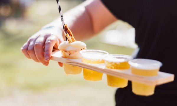 Hot dogs and even hotter wings – all of the tasty bites to pair with your brew at Crafted Beer Festival