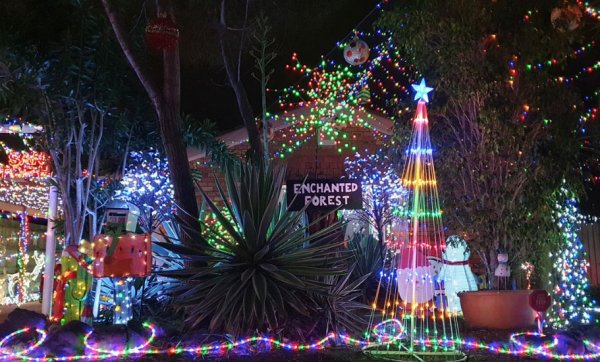 The round-up: crank those carols and cruise on by Brisbane’s best Christmas lights