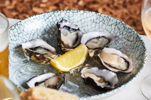 Oyster Hour at Ithaka