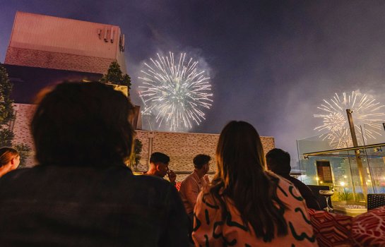 Rydges South Bank is set to light up the night with front-row seats to Riverfire