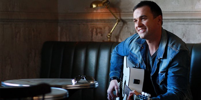 Shannon Noll at Parkwood Tavern