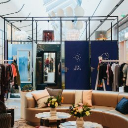 Perfect your winter style with tips, tricks and interactive change rooms at Pacific Fair