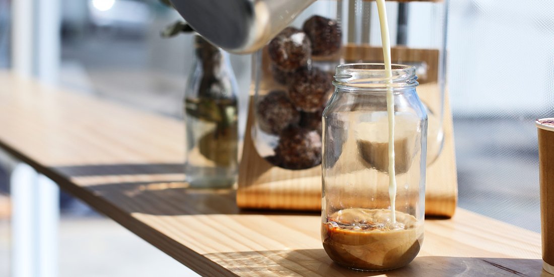 Black or White Espresso brings coffee, cold brew and kombucha to Burleigh's industrial hood