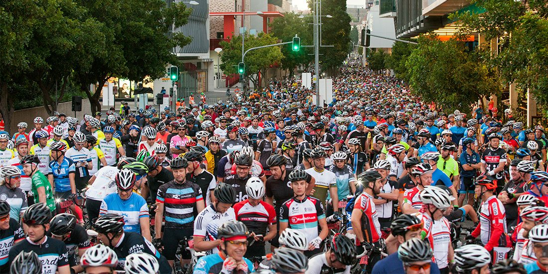 Journey from concrete jungle to crashing waves for the Brisbane to Gold Coast Cycle Challenge
