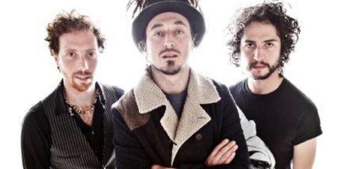 Wille and the Bandits Live at NightQuarter