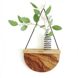 Adorn your walls with reclaimed timber designs by Kirralee & Co.