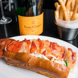 A lobster roll and champagne pop-up has landed on the Gold Coast