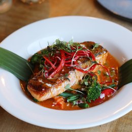 Curries, cocktails and coconuts – Sticky Rice spins Thai cuisine on its head in Tugun