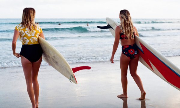 Sustainable surfing – hang ten in style with colourful surfwear by Tall Poppy Surf