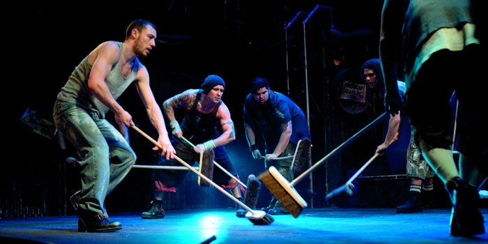 STOMP