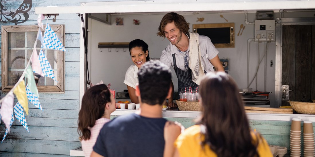 Celebrate all of the GC2018 action with pop-up bars and food trucks at Fans Corner