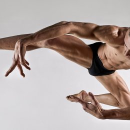 Witness electrifying energy as the Sydney Dance Company brings ab[intra] to HOTA