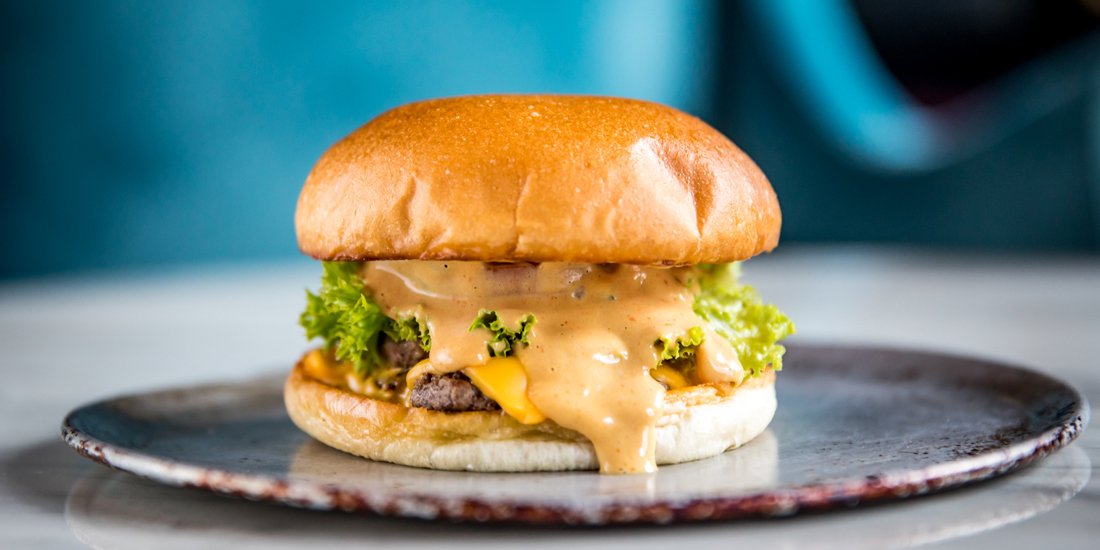 Smashed Burgers Australia | Burger Bar Broadbeach | The Weekend Edition