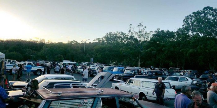 Burleigh Retro Cruise Night Market