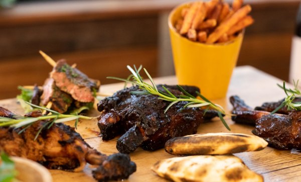 Meat & Co fires up the grills in Broadbeach with prime cuts, saucy ribs and juicy burgers