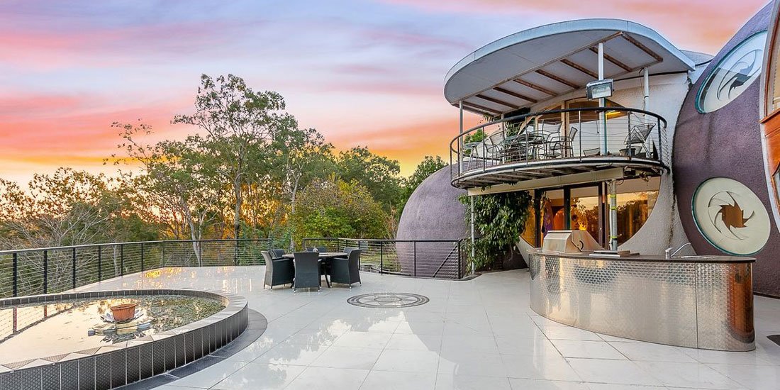 Live out your futuristic dreams with this totally extra Bubble House