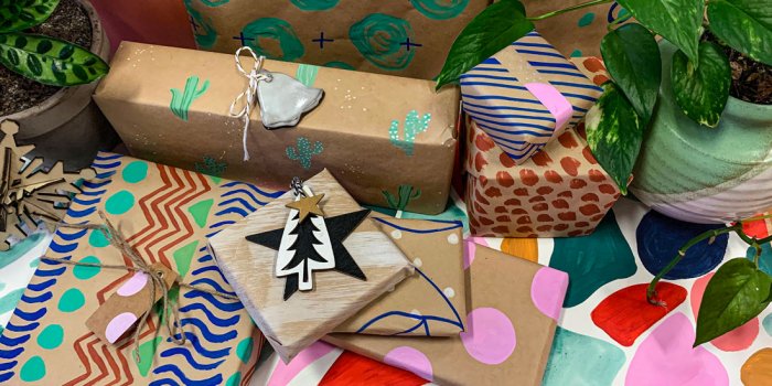 Go Bold: Contemporary Wrapping Paper + Gift Cards