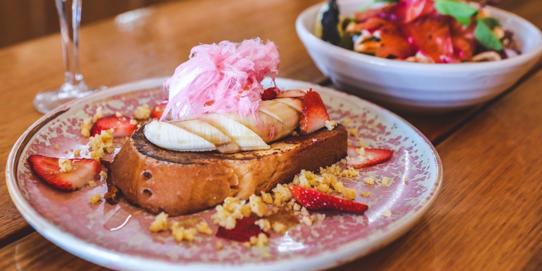 Breakfast bowls and morning margs – Barefoot Barista strolls into Currumbin