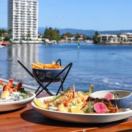 Sunset sessions, frosé and seafood – Surfers Pavilion is open!